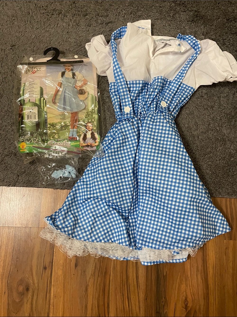 Dorothy-Style Costume Dress ladies